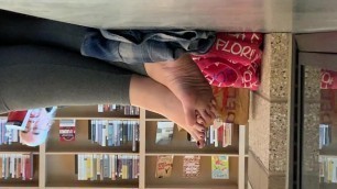 Candid Feet in the Library Heavier Set Women Loved the Feet Rubs