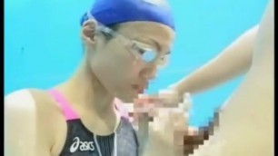 Swimmer Sucks Underwater