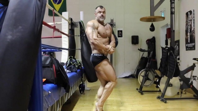 Bodybuilder Daddy Posing