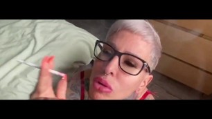 Extremer Smoking Deepthroat Mit Cumshot !!