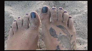 BRIANNA BEACH {FEET-TRIBUTE} {CLOSE-UP's} {COMPILATION} {HD}