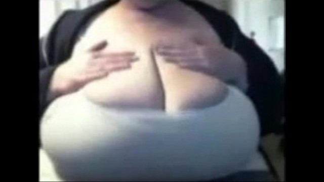 big titty helen from BBWCurvy&period;com